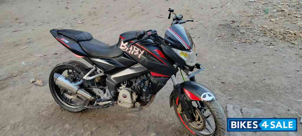 Bajaj Pulsar NS200