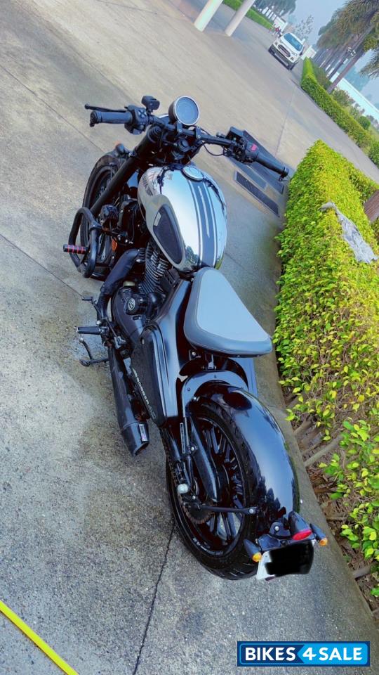 Jawa 42 Bobber Dual Channel ABS