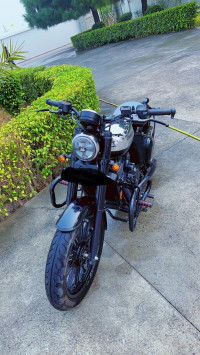 Jawa 42 Bobber Dual Channel ABS