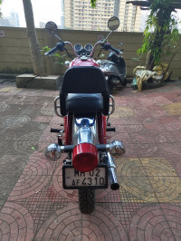 Riviera Red Royal Enfield Thunderbird 350