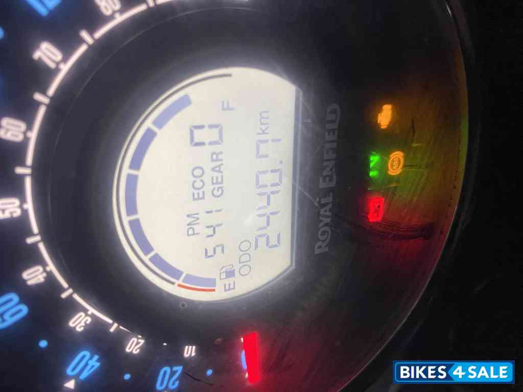 Royal Enfield Meteor 350 Supernova