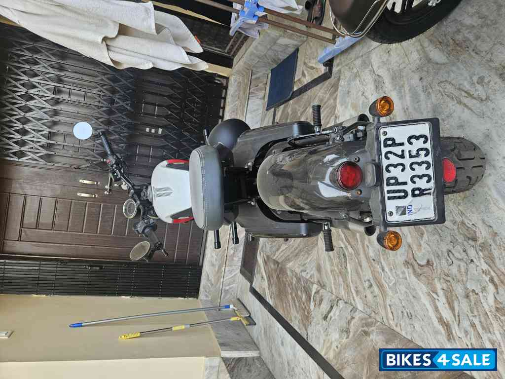 Red And Black Jawa 42 Bobber Dual Channel ABS