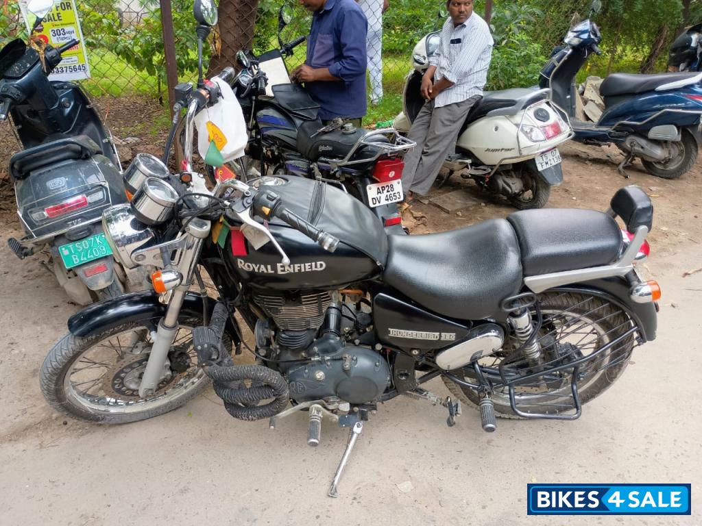 Matte Black / Stone Royal Enfield Thunderbird 350