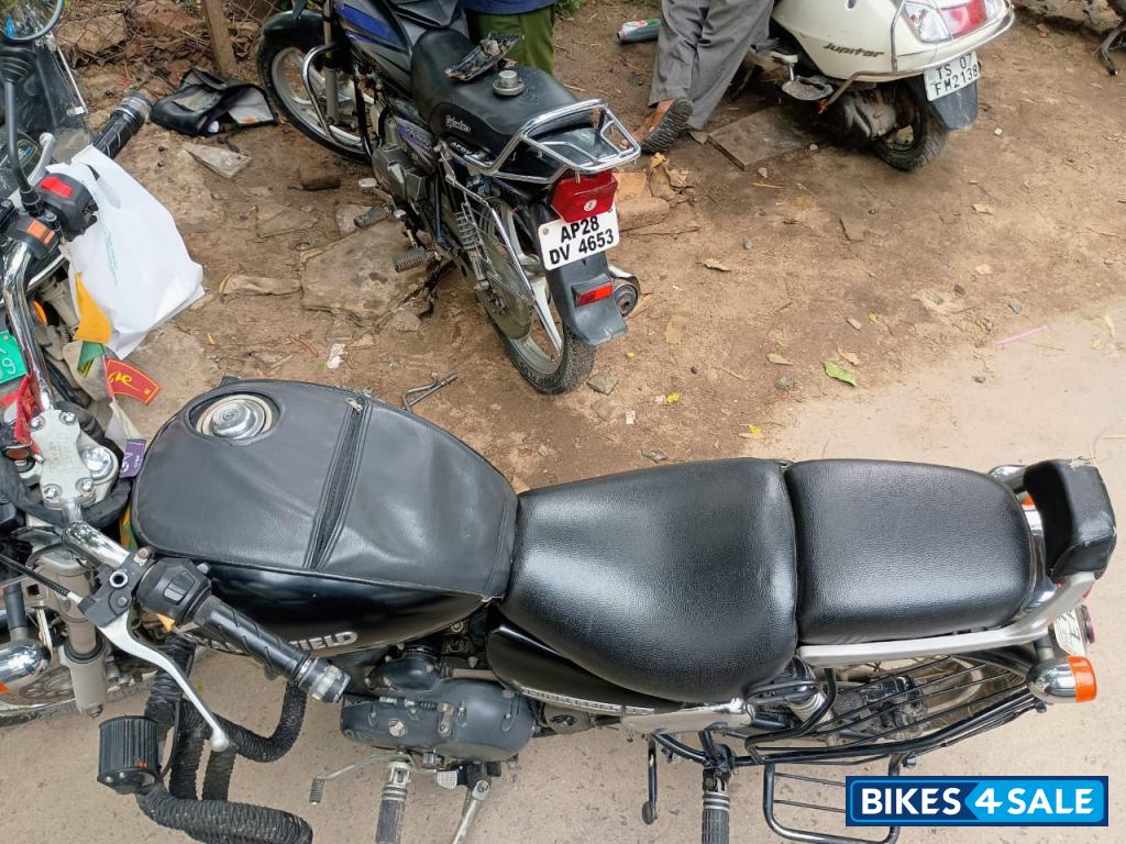 Matte Black / Stone Royal Enfield Thunderbird 350