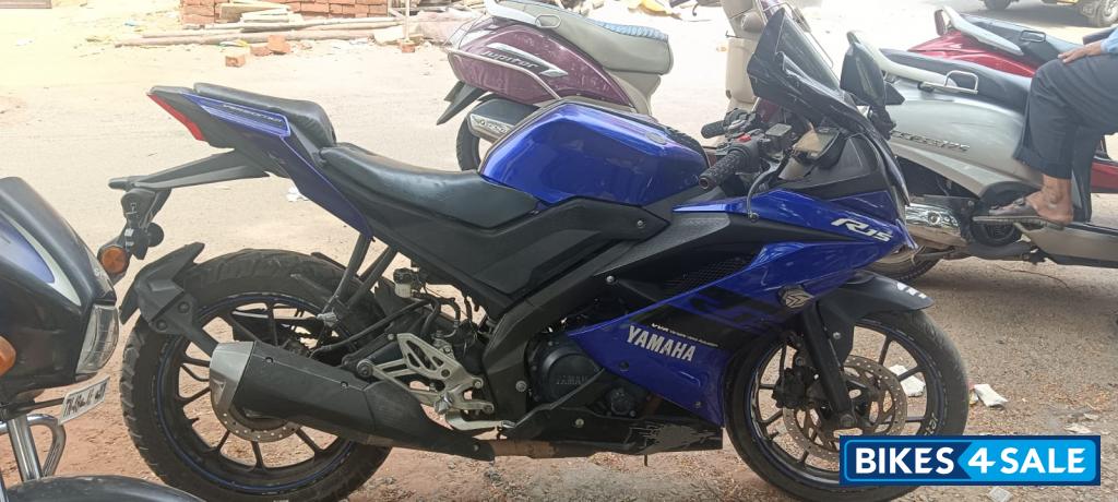 Yamaha YZF R15 V3