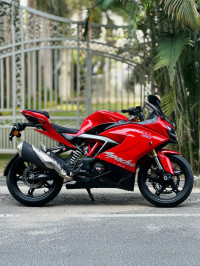 Red TVS Apache RR 310
