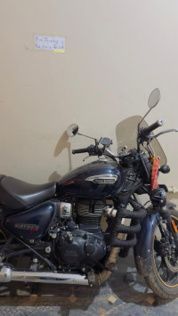 Royal Enfield Meteor 350 Stellar