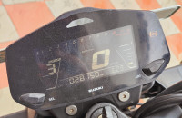 Black Suzuki Gixxer 250