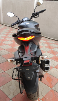 Black Suzuki Gixxer 250