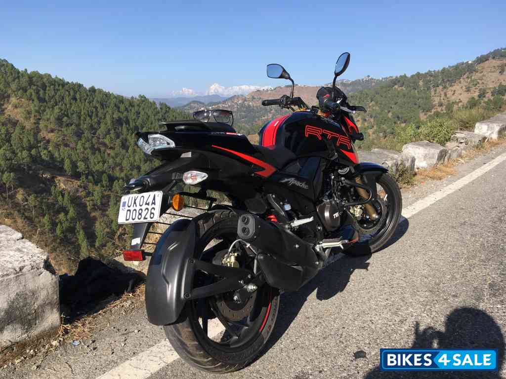 TVS Apache RTR 200 4V