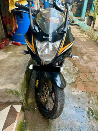 Suzuki Gixxer SF Fi