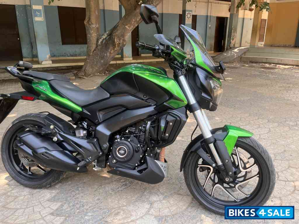 Savanna Green Bajaj Dominar 400 ABS BS6
