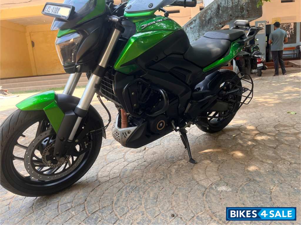 Savanna Green Bajaj Dominar 400 ABS BS6