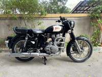 Black Royal Enfield Classic 350