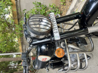 Black Royal Enfield Classic 350
