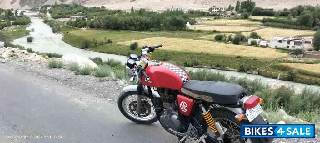 Red ♥️ Royal Enfield Continental GT 535