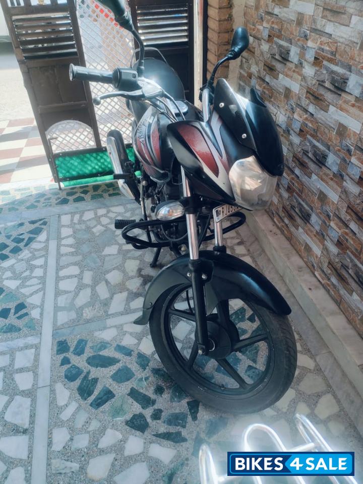 Bajaj Discover 100