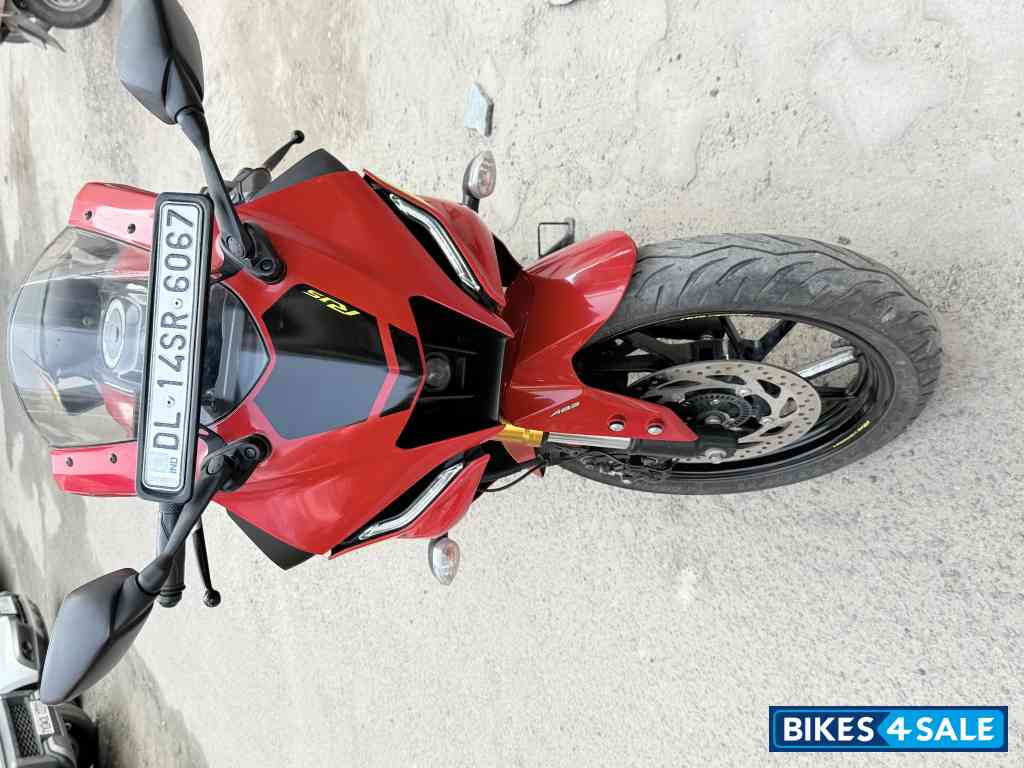 Metelic Red Yamaha R15 V4