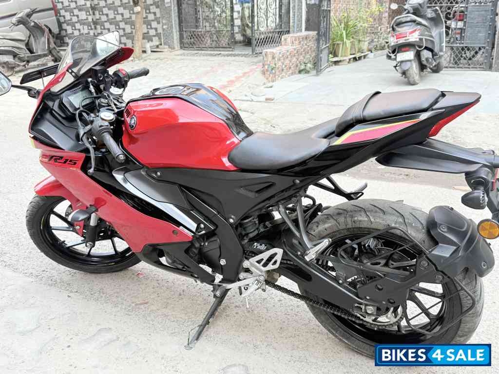 Metelic Red Yamaha R15 V4