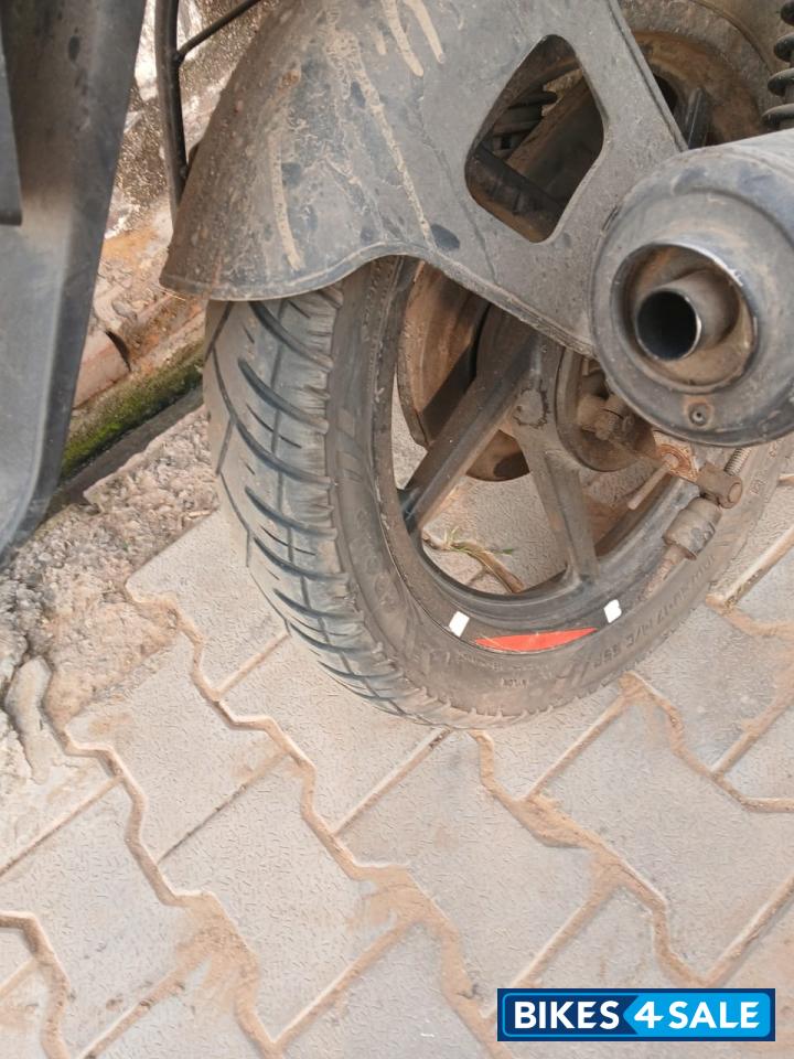 Black Bajaj Pulsar 125