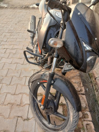 Black Bajaj Pulsar 125