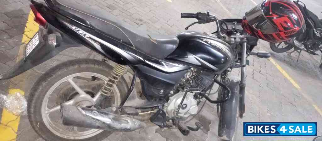 Bajaj Platina 100