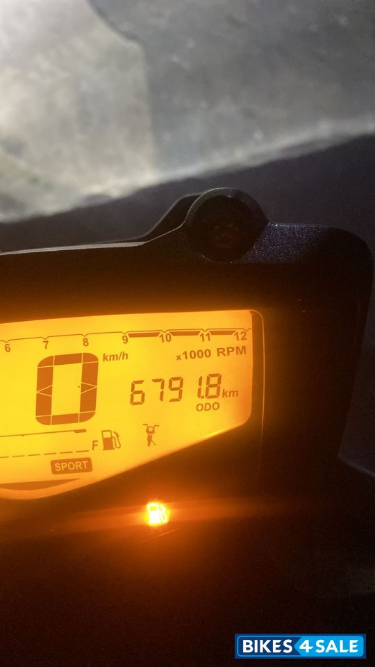 Blue TVS Apache RTR 160 4V