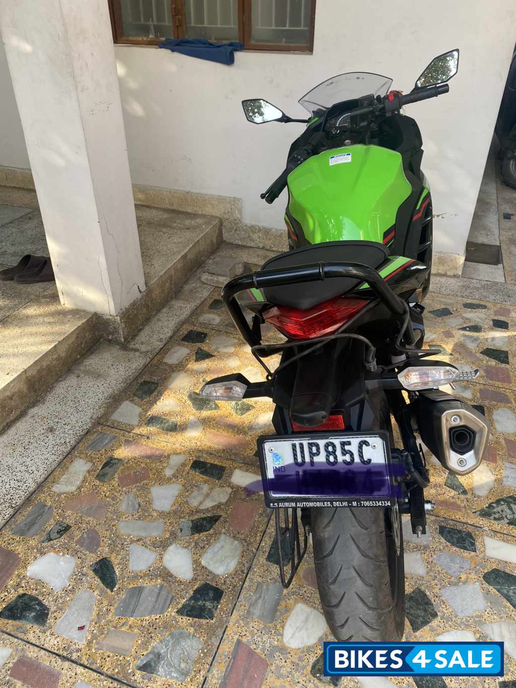 Kawasaki Ninja 300 BS6 2023