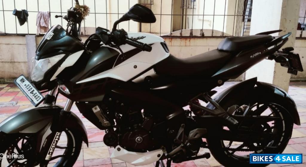 Bajaj Pulsar NS200