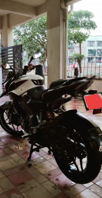 Bajaj Pulsar NS200