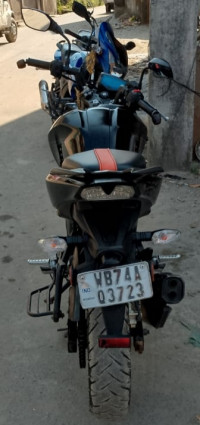 Gloss Black TVS Apache RTR 200 4V