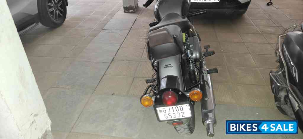 Gun Metal Grey Royal Enfield Classic 350 BS VI