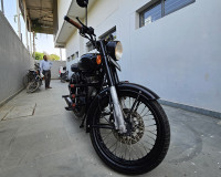 Royal Enfield Classic 500