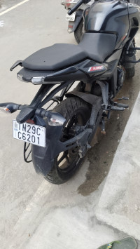 Black Bajaj Pulsar N160