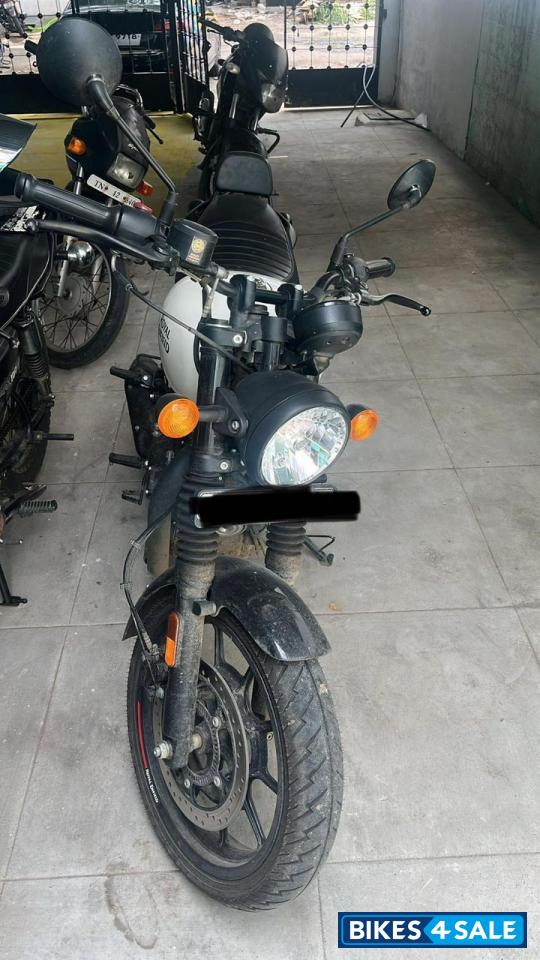 Royal Enfield Hunter 350 Retro
