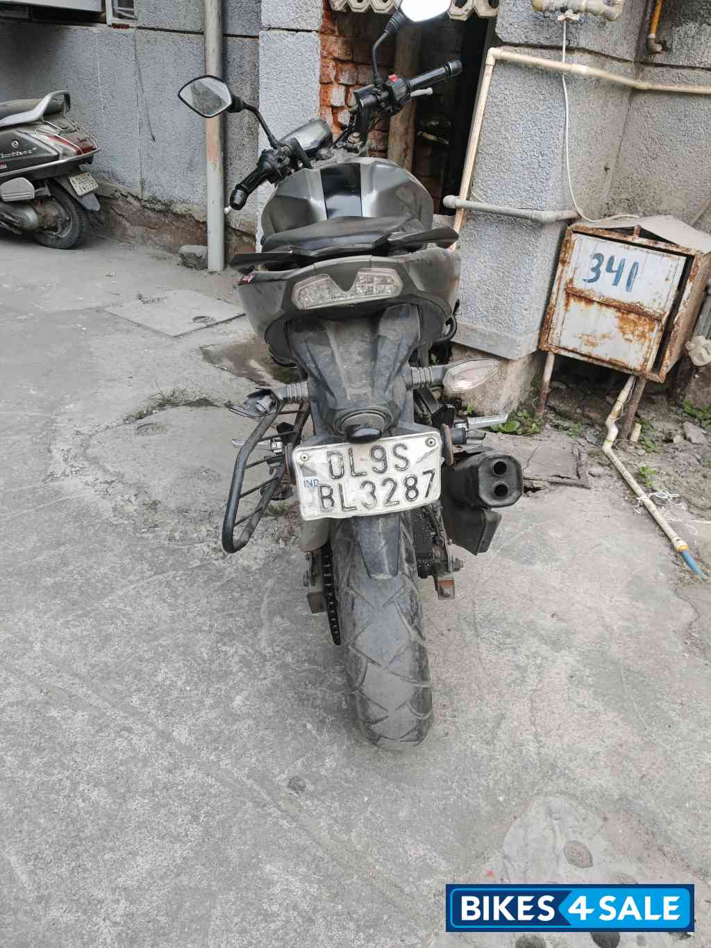 TVS Apache RTR 200 4V