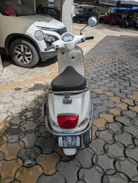 Vespa 125