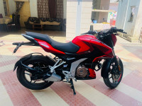 Red Bajaj Pulsar N250