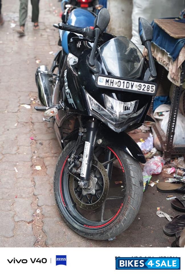 Suzuki Gixxer SF