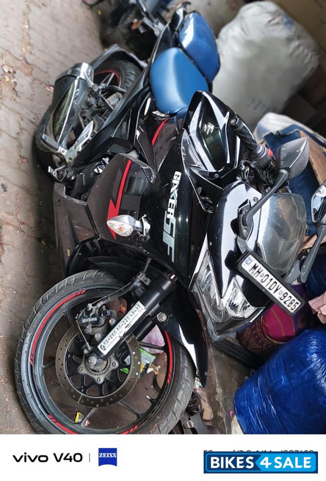 Suzuki Gixxer SF