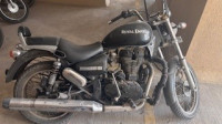 Black Royal Enfield Thunderbird 350
