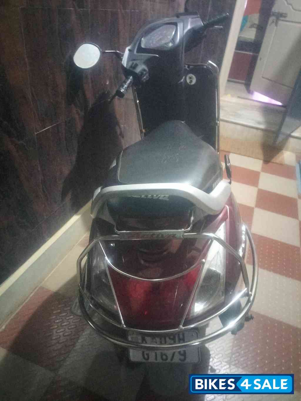 Maroon Honda Activa 3G