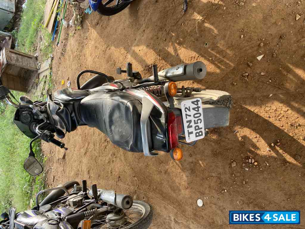 Ebony Black With Red Decals Bajaj CT 100