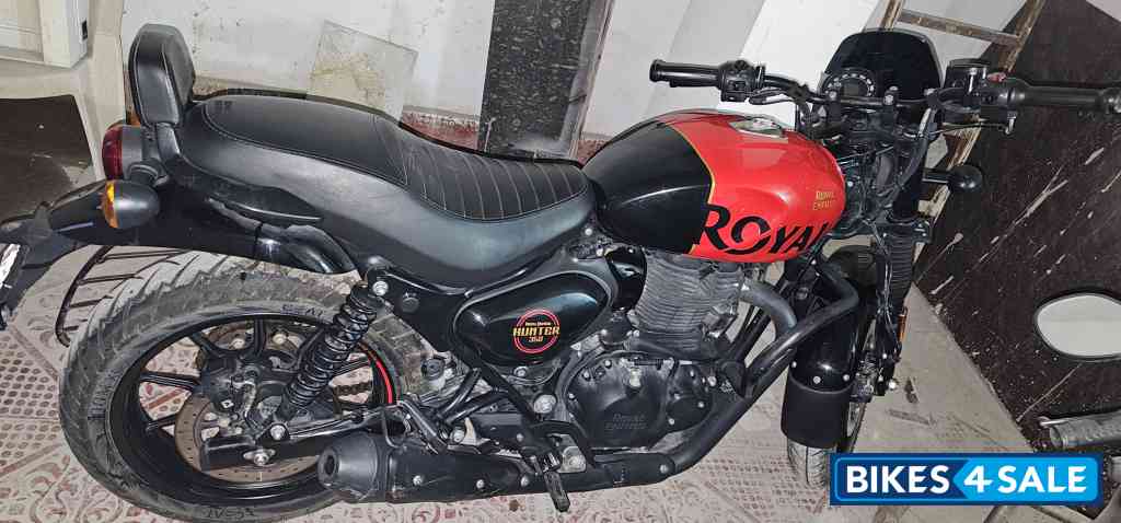 Royal Enfield Hunter 350 Metro