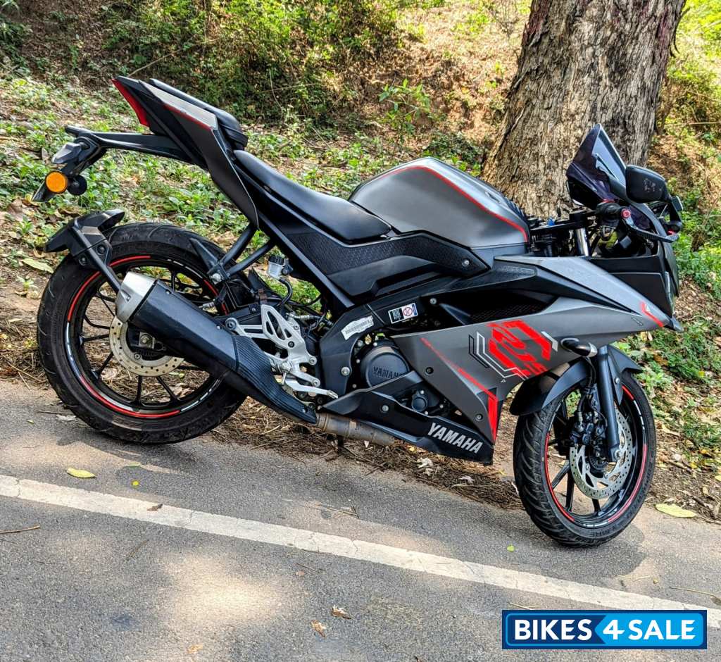 Yamaha YZF R15 V3 BS6