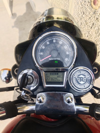 Royal Enfield Classic 350 Redditch Red