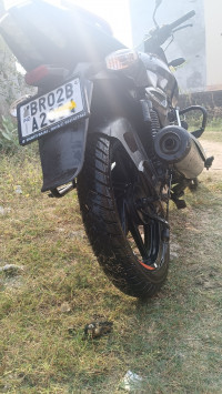 Bajaj Pulsar 125 Split Seat
