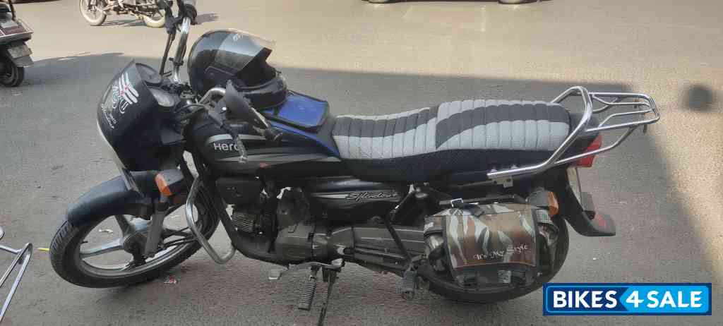 Grey Nd Black 🖤 Hero Splendor Plus