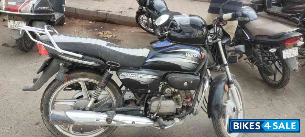 Grey Nd Black 🖤 Hero Splendor Plus