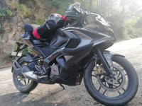 Bajaj Pulsar RS 200